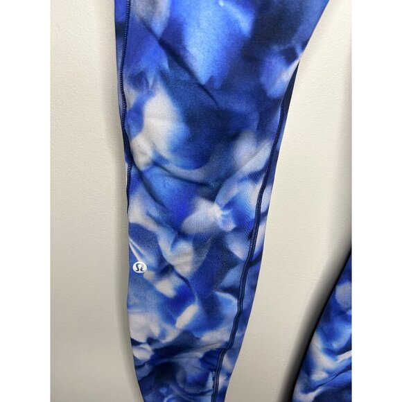 Lululemon size 8 Wunder Under Hi Rise full-on Luxtreme Blossom/wht/navy leggings - Picture 5 of 14